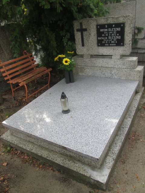 Antoni OLESZKO 1906 Włocławek 0965 - Grobonet - Wyszukiwarka osób pochowanych