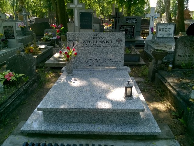 Jerzy ZIELIŃSKI 1923 Włocławek 0965 - Grobonet - Wyszukiwarka osób pochowanych