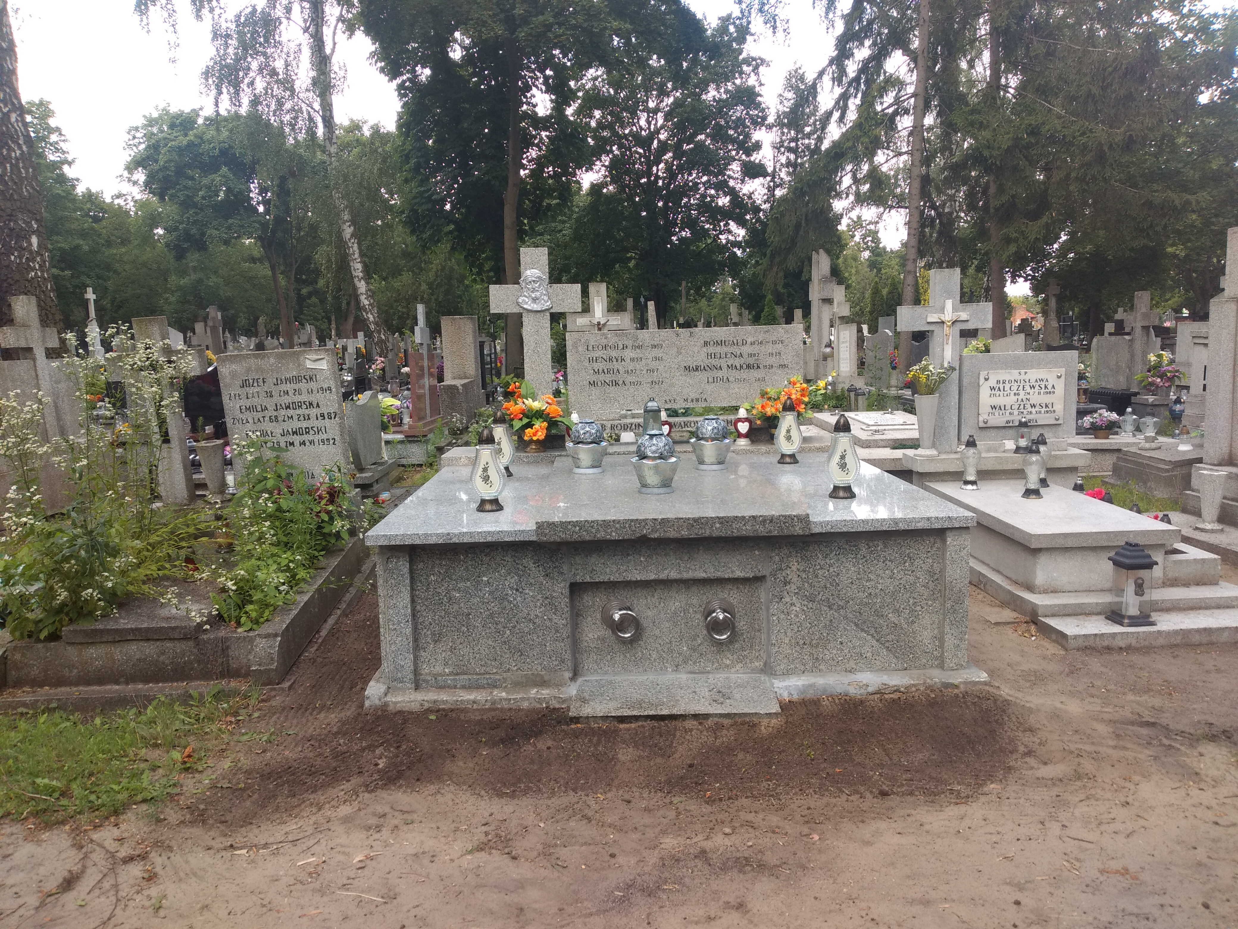 Lidia NOWAKOWSKA 1942 Włocławek 0965 - Grobonet - Wyszukiwarka osób pochowanych