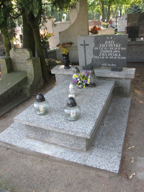 Jerzy Zdzisław ZIELIŃSKI 1922 Włocławek 0965 - Grobonet - Wyszukiwarka osób pochowanych