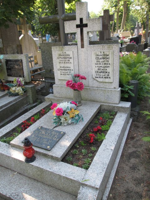 Wiesława KAWAŁEK 1928 Włocławek 0965 - Grobonet - Wyszukiwarka osób pochowanych