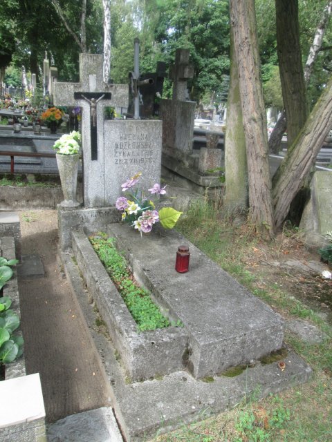 Wacława KOZŁOWSKA 1923 Włocławek 0965 - Grobonet - Wyszukiwarka osób pochowanych