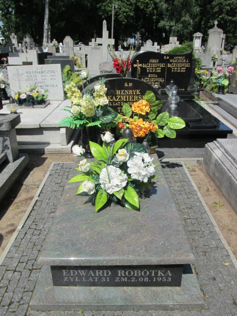 Teresa KOSTECKA 1953 Włocławek 0965 - Grobonet - Wyszukiwarka osób pochowanych