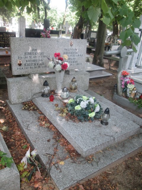 Mieczysław JĘDRZEJEWSKI 1922 Włocławek 0965 - Grobonet - Wyszukiwarka osób pochowanych