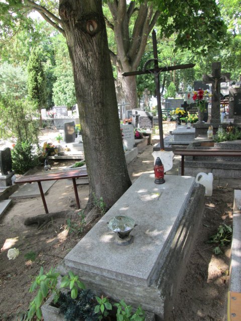 Grób ZOFIA LEWANDOWSKA