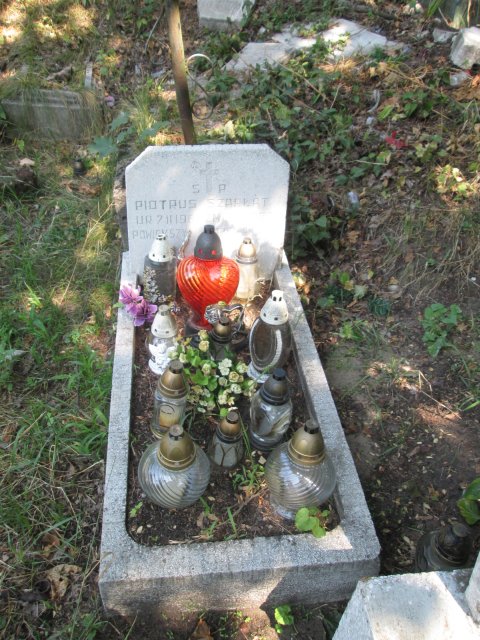 Piotr Andrzej SZARŁAT 1961 Włocławek 0965 - Grobonet - Wyszukiwarka osób pochowanych