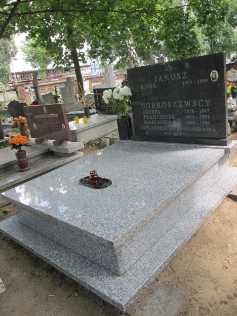 Barbara JANUSZ 1953 Włocławek 0965 - Grobonet - Wyszukiwarka osób pochowanych