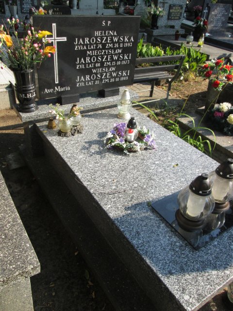 Helena JAROSZEWSKA 1919 Włocławek 0965 - Grobonet - Wyszukiwarka osób pochowanych
