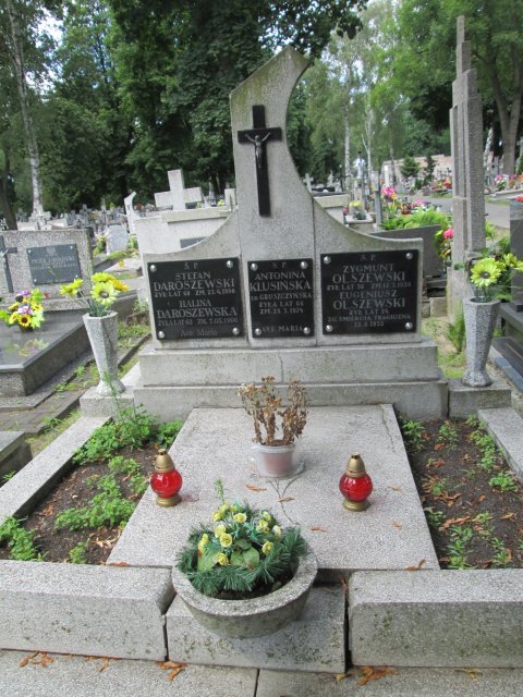 Grób HALINA DAROSZEWSKA