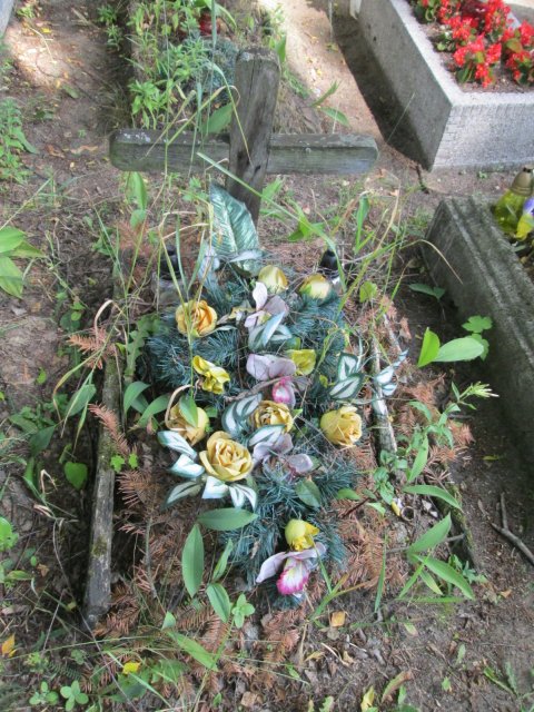 Grób MARIAN RADZIECKI