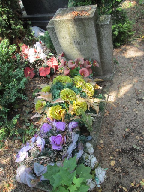 Mirosława Kazimiera WURST 1943 Włocławek 0965 - Grobonet - Wyszukiwarka osób pochowanych