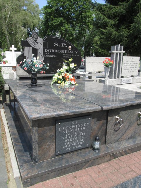 Irena GOŁEMBIEWSKA 1951 Włocławek 0965 - Grobonet - Wyszukiwarka osób pochowanych