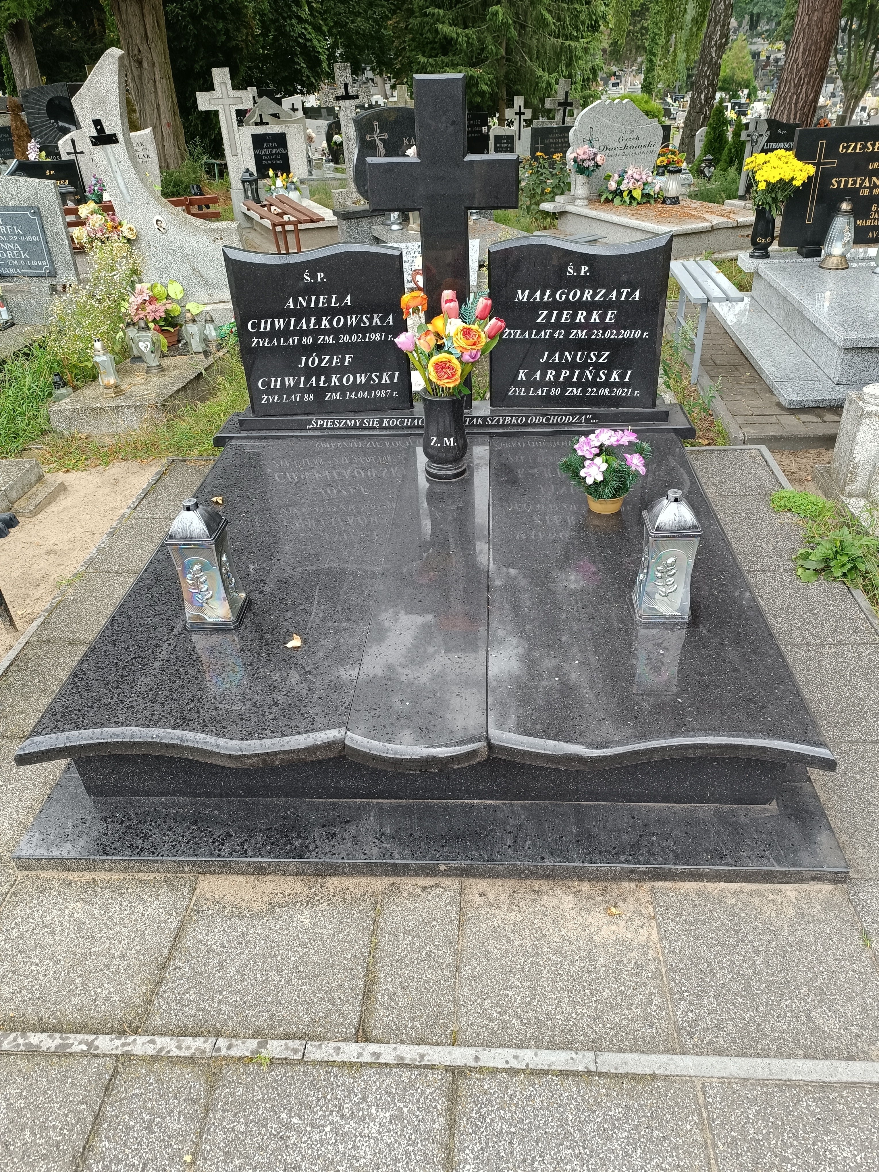 Małgorzata Ewa ZIERKE 1968 Włocławek 0965 - Grobonet - Wyszukiwarka osób pochowanych