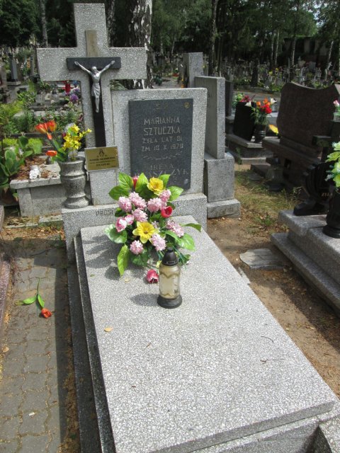 Marek Ryszard BŁASZCZYK 1963 Włocławek 0965 - Grobonet - Wyszukiwarka osób pochowanych