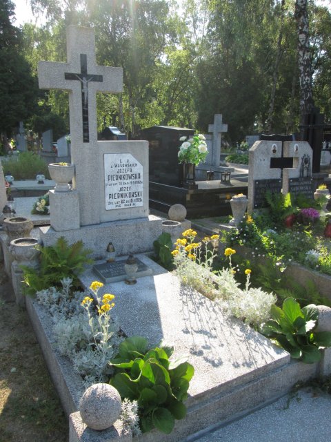 Józefa PIERNIKOWSKA 1889 Włocławek 0965 - Grobonet - Wyszukiwarka osób pochowanych