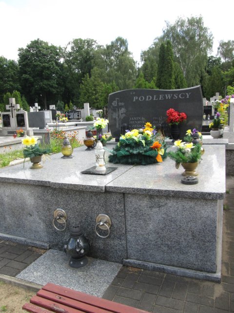 Czesław GIĘTKA 1946 Włocławek 0965 - Grobonet - Wyszukiwarka osób pochowanych