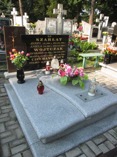 Aniela SZARŁAT 1901 Włocławek 0965 - Grobonet - Wyszukiwarka osób pochowanych