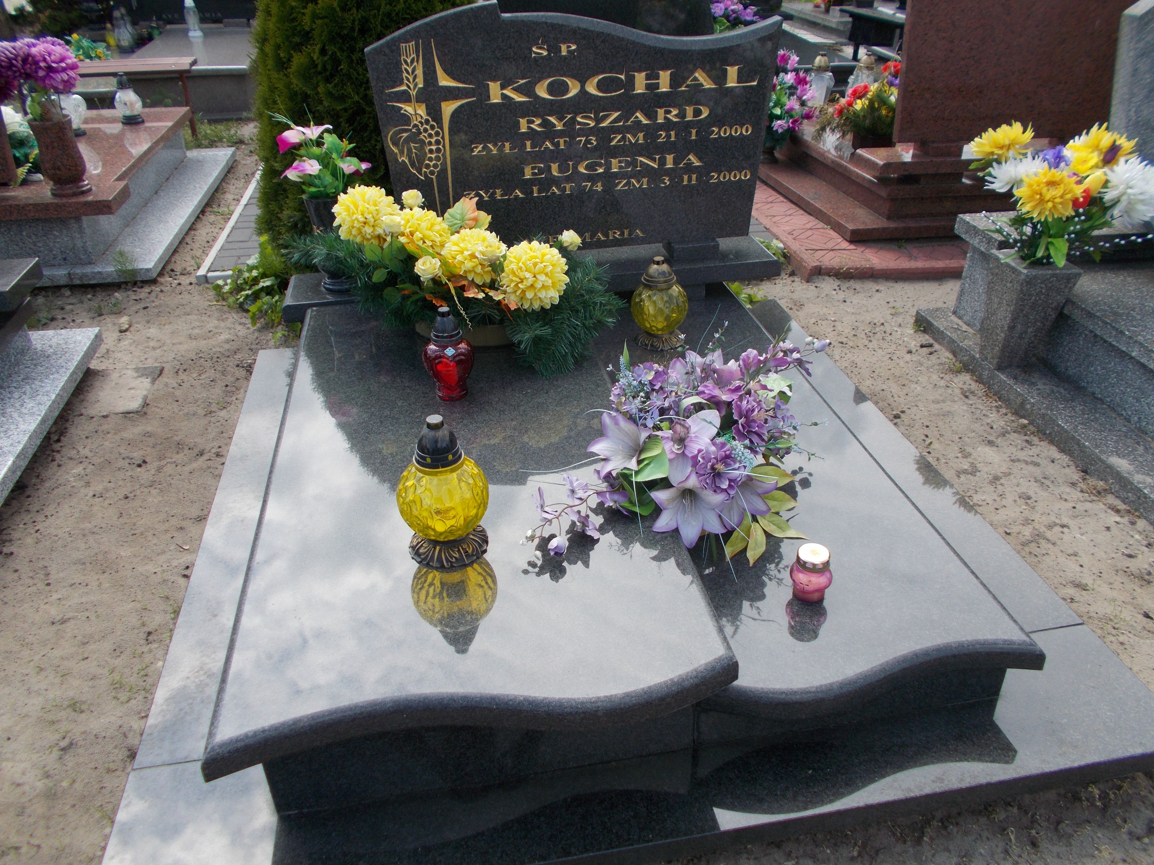 Grób EUGENIA KOCHAL